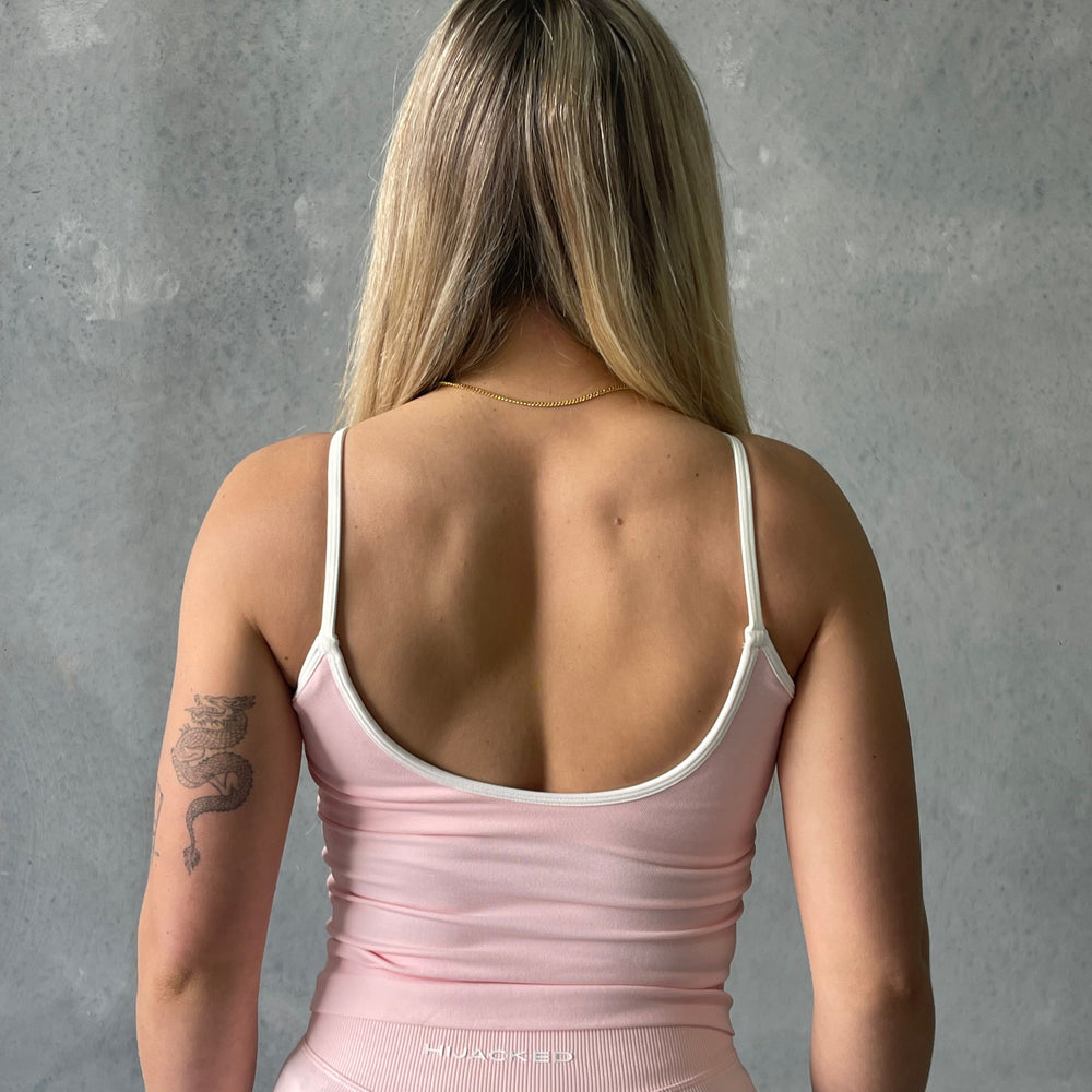
                  
                    Linea Singlet
                  
                