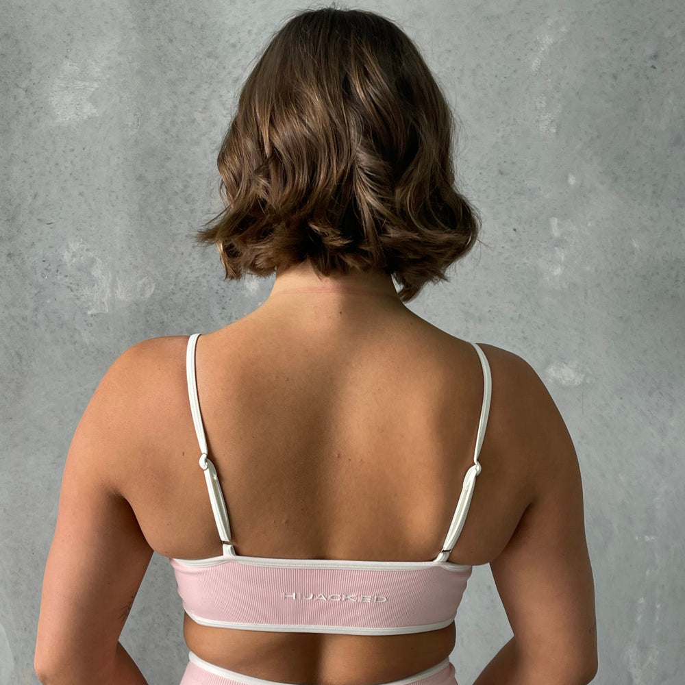
                  
                    Linea Bralette
                  
                
