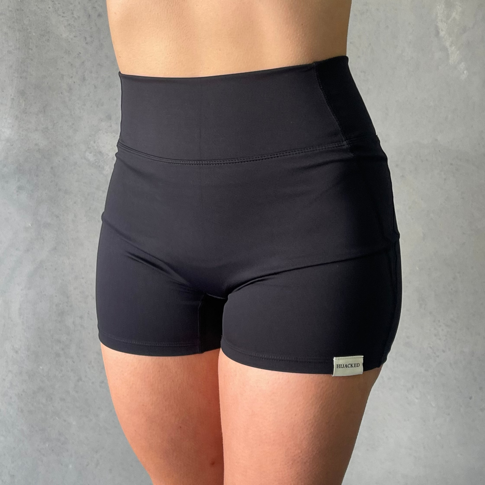 
                  
                    Pure Shorts 3.5"
                  
                