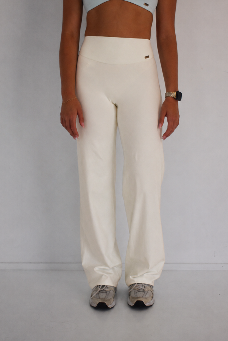 Luxe Straight Pant